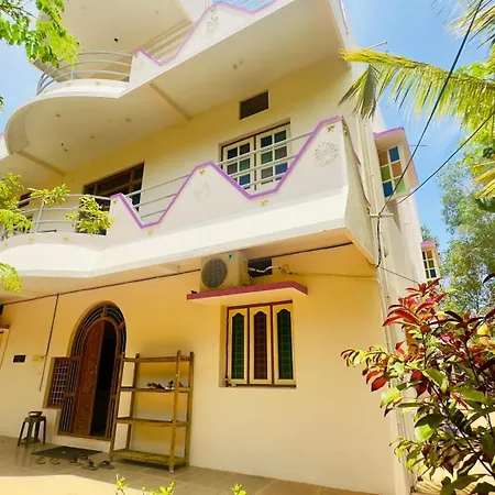 Lotus Garden Guest House-3